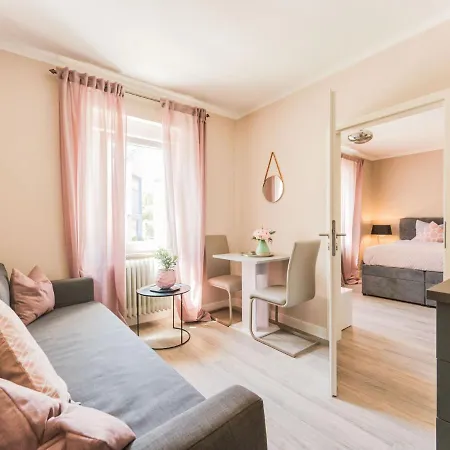 Charmante Fuer Entspannte Tage アパート
